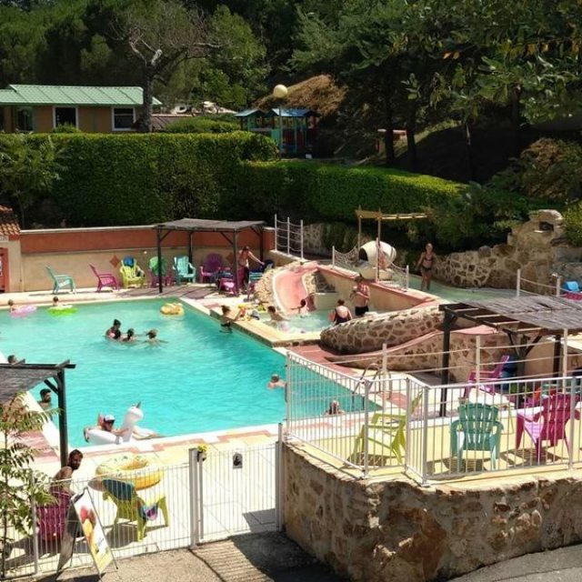 Domaine Camping les Roches