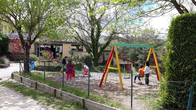 Domaine Camping les Roches